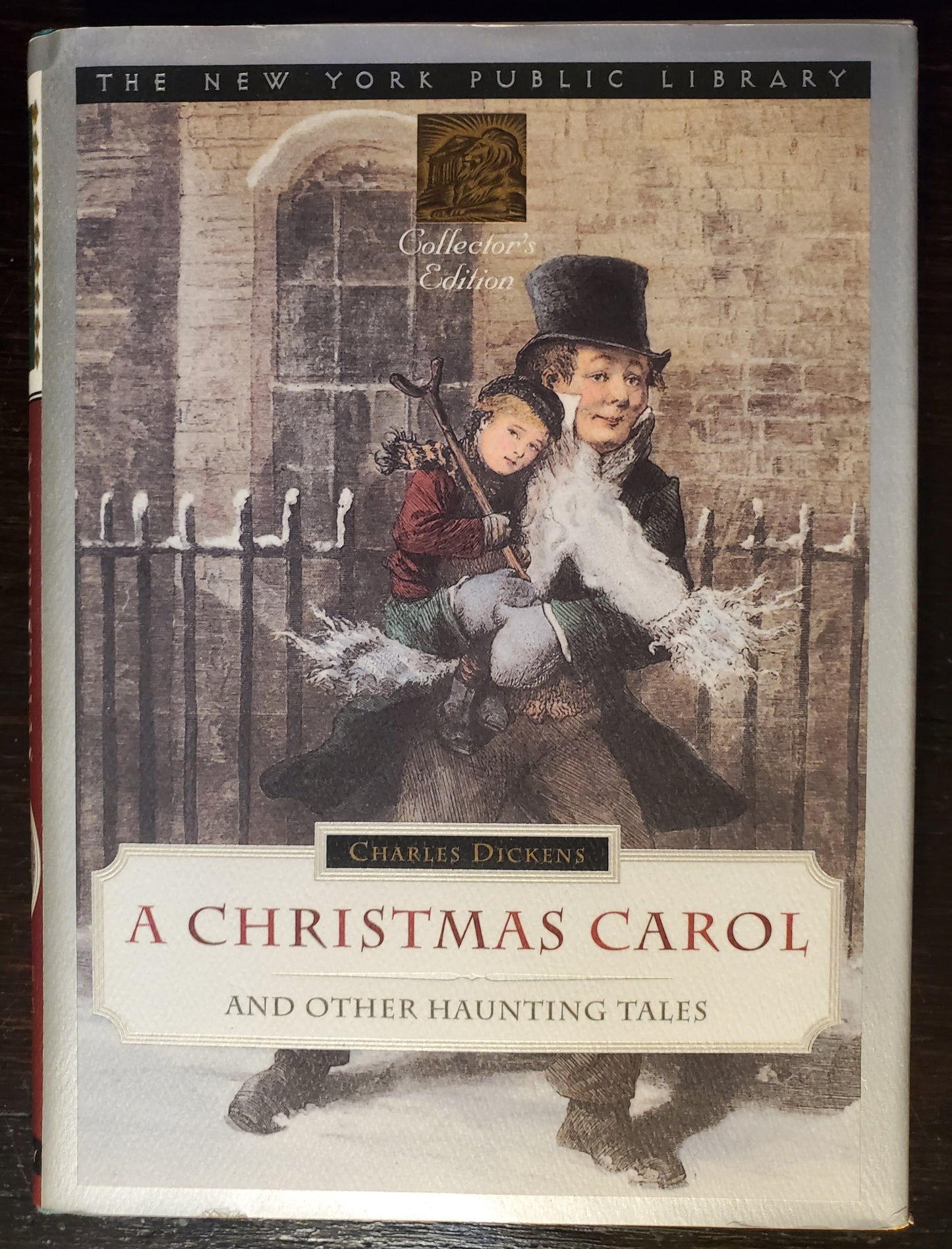 A Christmas Carol and Other Haunting Tales: New York Public Library Collector's Edition